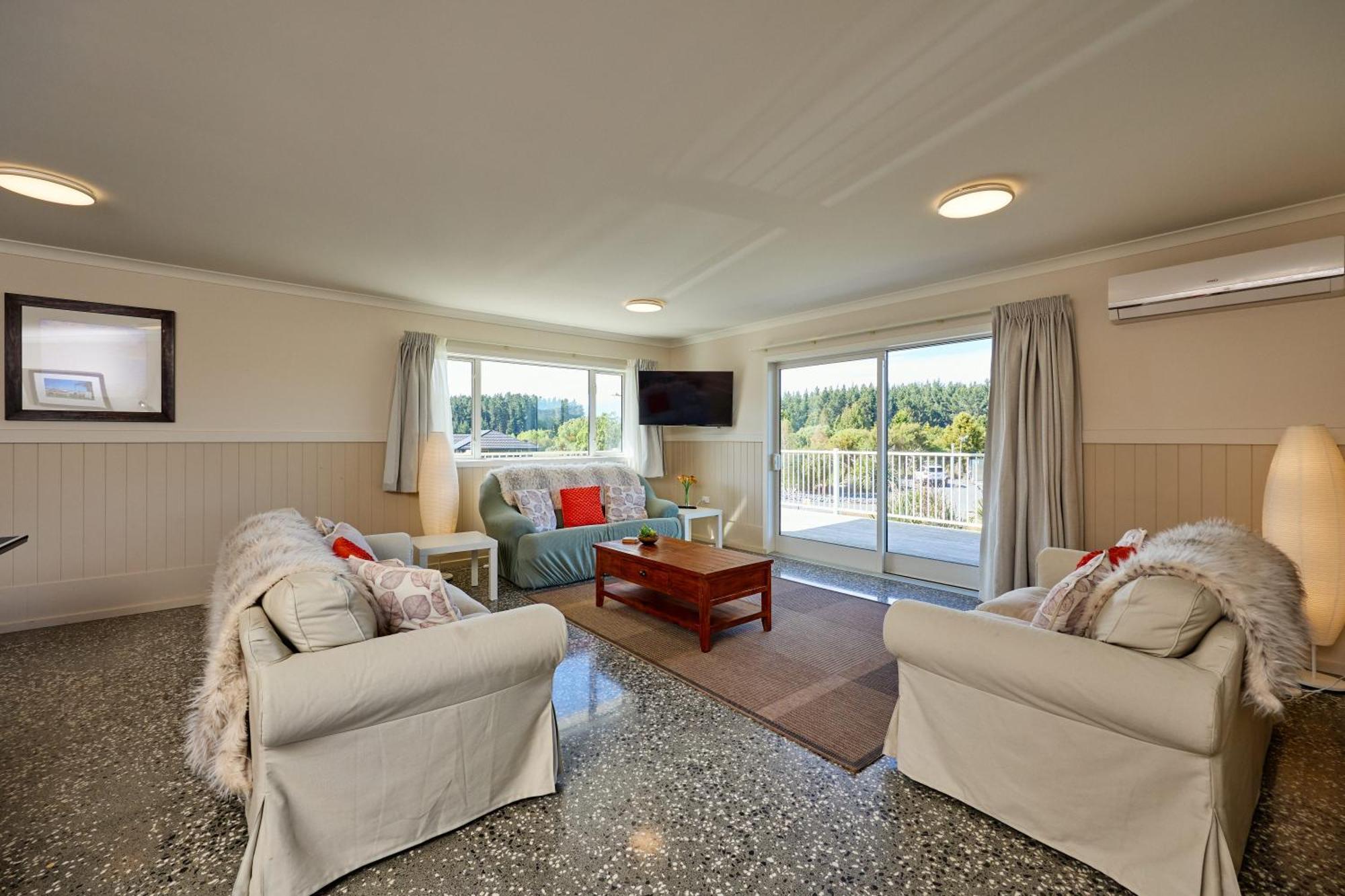 Bed and Breakfast Kakatu Retreat Kaikoura Exterior foto
